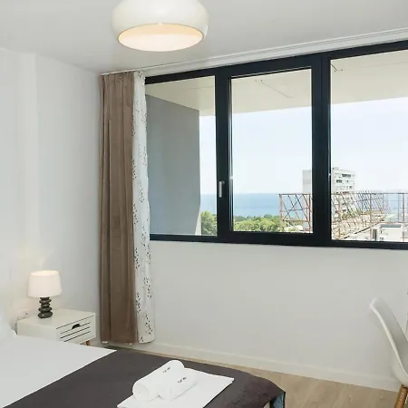 Apartment Sea View 1bd Modern Flat In Chayka